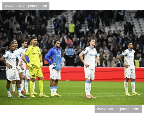 马赛2-2遭斯特拉斯堡补时点球逼平,格林伍德挑射破门 马赛2-2遭斯特拉斯堡补时点球逼平,格林伍德挑射破门