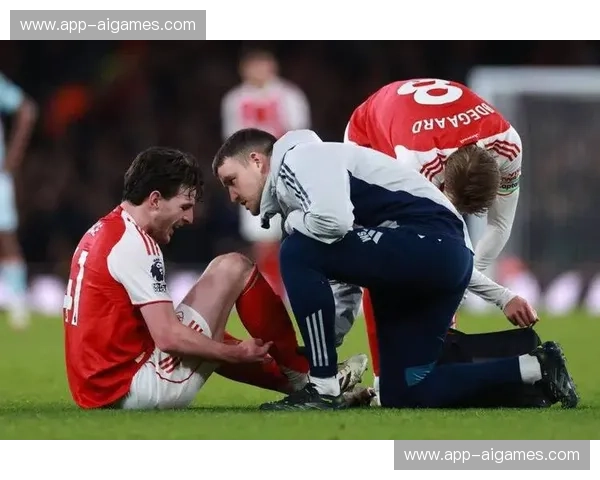 阿森纳热身伤病频发，赛季深入阶段阵容健康管理警钟