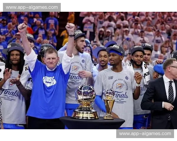 雷霆42胜14负领跑西部,亚历山大缺阵期间球队体系稳定性受考验 雷霆42胜14负领跑西部,亚历山大缺阵期间球队体系稳定性受考验